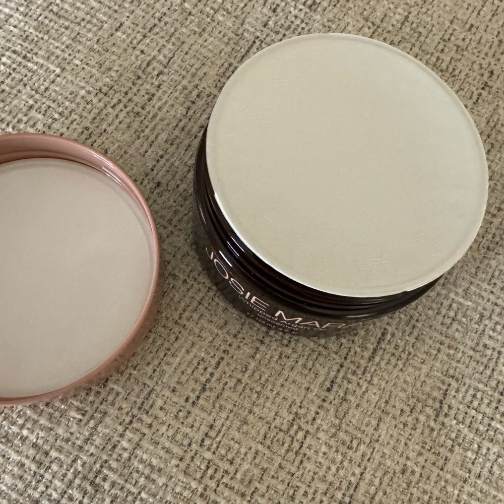JOSIE MARAN Whipped Argan Oil Body Butter (4oz) - Picture 2 of 2